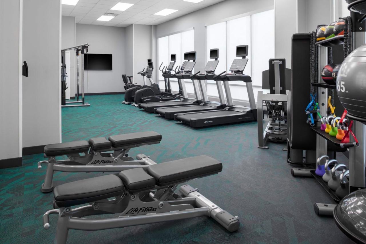 Towneplace Suites By Marriott Tampa 克利尔沃特 外观 照片